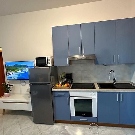 Apartment Tino Brela Buitenkant foto